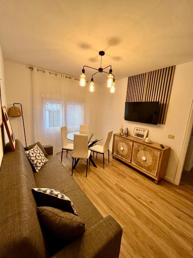 Cornelias Home Los Cristianos  Esterno foto